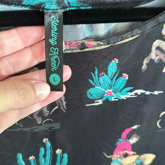 NWT country western mesh top - Picture 3 of 5